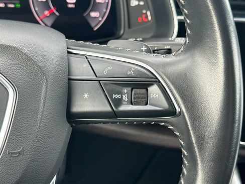 Used 2019 Audi Q8 Premium Plus w/ Premium Plus image 30
