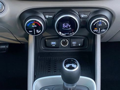 New 2026 Hyundai Venue SEL FWD image 19