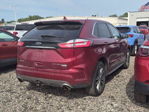 Used 2019 Ford Edge Titanium w/ Equipment Group 301A AWD/4WD image 3