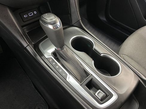 Certified 2019 Chevrolet Equinox LT image 29