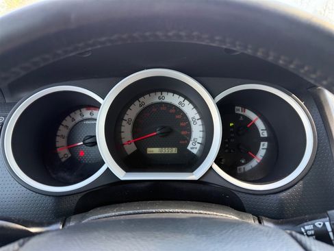 Used 2014 Toyota Tacoma 4x4 Access Cab V6 w/ SR5 Package image 13