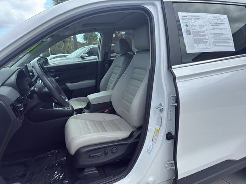 Used 2024 Honda CR-V EX-L image 14