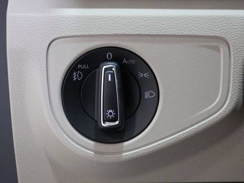 Used 2019 Volkswagen Atlas SEL AWD/4WD image 21