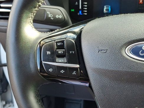 Certified 2023 Ford Escape Active AWD/4WD image 21