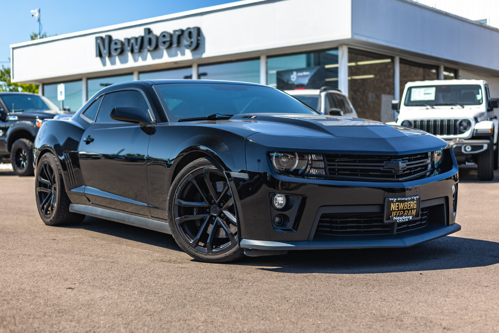 Used 2013 Chevrolet Camaro ZL1 RWD image 1