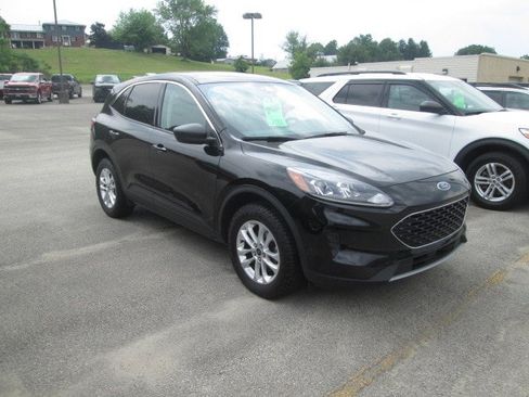 Used 2022 Ford Escape SE w/ Convenience Package image 2