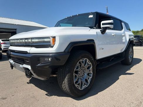 Used 2025 GMC Hummer EV 3X AWD/4WD image 9