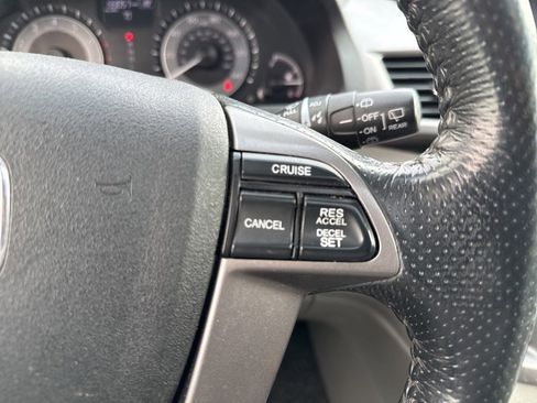 Used 2015 Honda Odyssey EX-L image 10