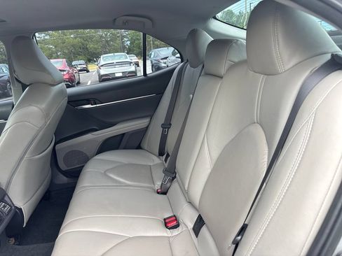 Used 2023 Toyota Camry SE w/ Audio Upgrade Package FWD image 23