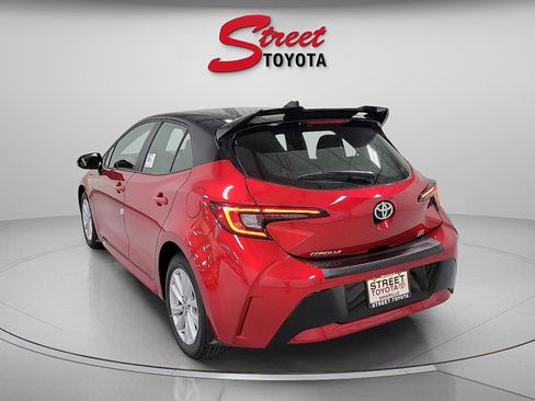 New 2026 Toyota Corolla SE FWD image 2
