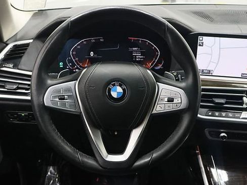Used 2021 BMW X7 xDrive40i w/ Cold Weather Package image 27