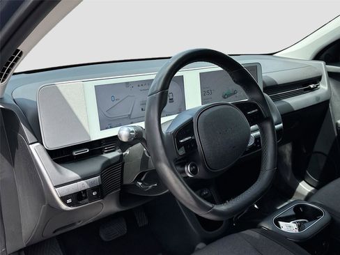 Used 2024 Hyundai Ioniq 5 SEL RWD image 9