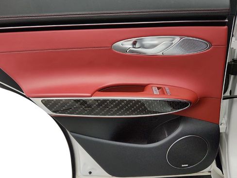 Used 2023 Genesis GV70 3.5T Sport w/ Sport Prestige Package image 23