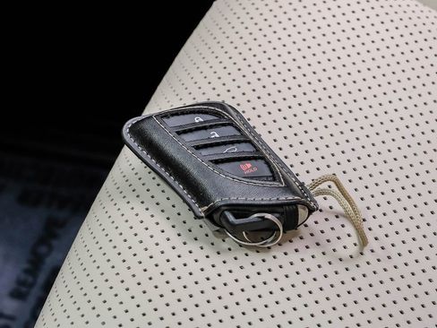 Used 2022 Lexus GX 460 Luxury w/ Sport Design Package image 54