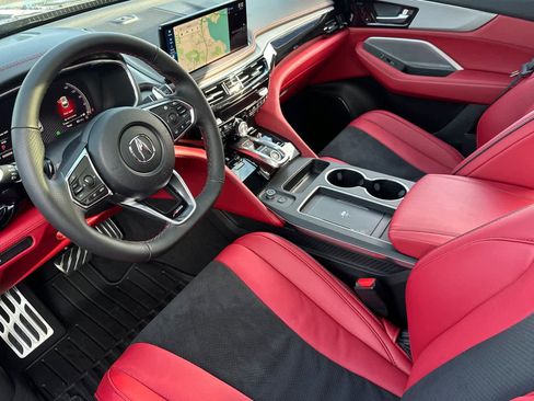 Used 2025 Acura MDX A-Spec image 7