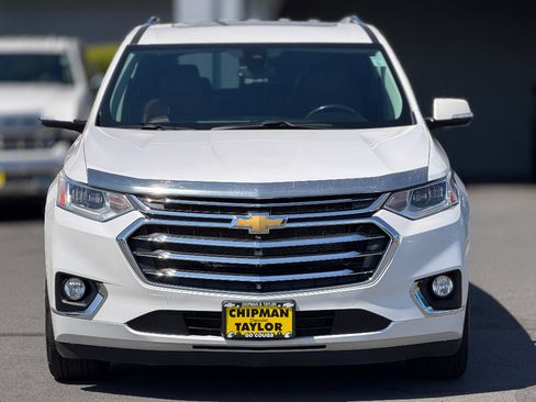 Used 2020 Chevrolet Traverse High Country w/ LPO, Floor Liner Package AWD/4WD image 19