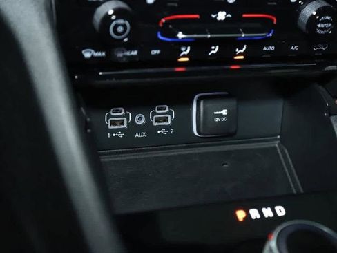 Certified 2024 Jeep Grand Cherokee Altitude image 27