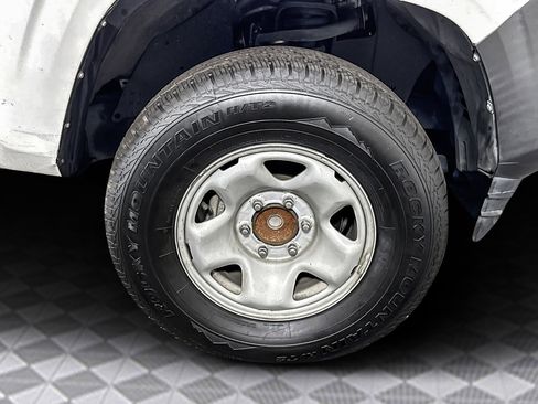 Used 2022 Toyota Tacoma SR image 42