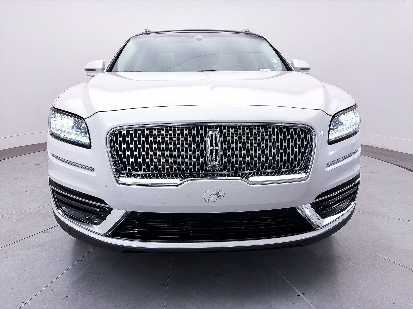 Used 2019 Lincoln Nautilus Black Label AWD/4WD image 2