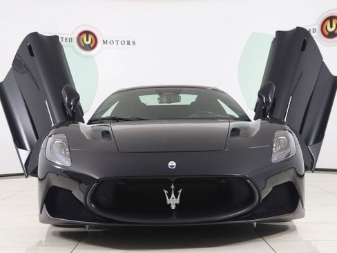 Used 2024 Maserati MC20 Cielo RWD image 6