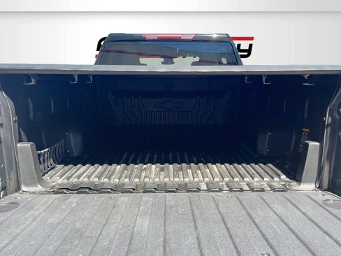 Used 2023 Chevrolet Silverado 1500 LT AWD/4WD image 26