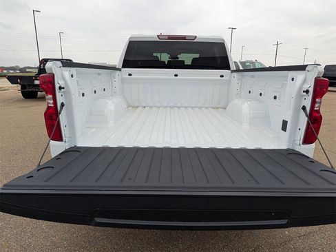 New 2026 Chevrolet Silverado 1500 W/T w/ WT Value Package image 22