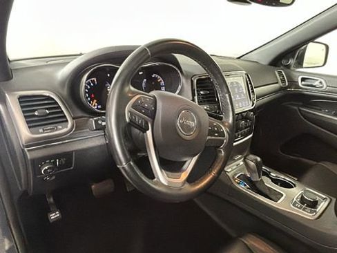 Used 2020 Jeep Grand Cherokee Limited AWD/4WD image 14
