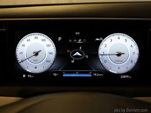 Used 2023 Hyundai Tucson Limited image 17