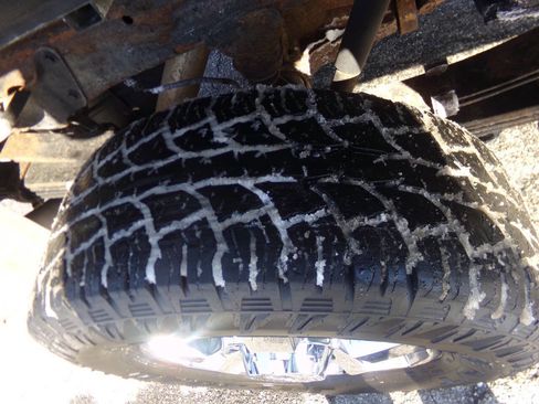 Used 2012 Chevrolet Silverado 3500 W/T w/ Snow Plow Prep Package image 21