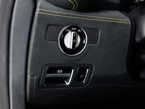 Used 2018 Mercedes-Benz AMG GT R image 28