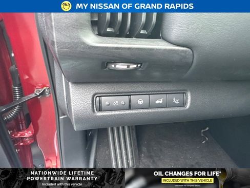 New 2026 Nissan Pathfinder Platinum AWD/4WD image 19