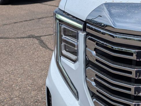 New 2026 GMC Sierra 1500 Denali w/ Denali Reserve Package AWD/4WD image 4