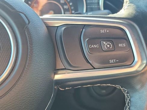 Used 2021 Jeep Wrangler Unlimited Sahara w/ Uconnect 4C Nav & Sound Group image 20