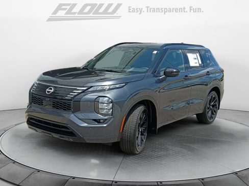 New 2026 Nissan Rogue Platinum AWD/4WD image 3