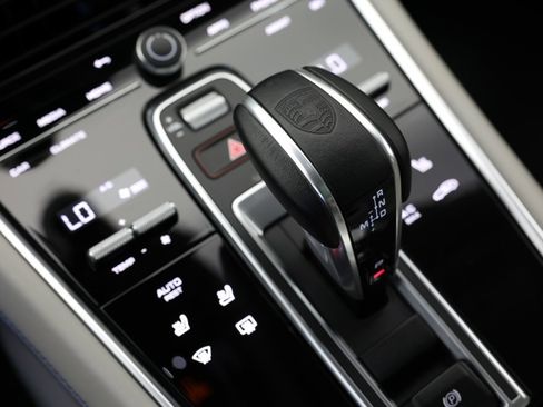 Used 2023 Porsche Panamera Turbo S image 12