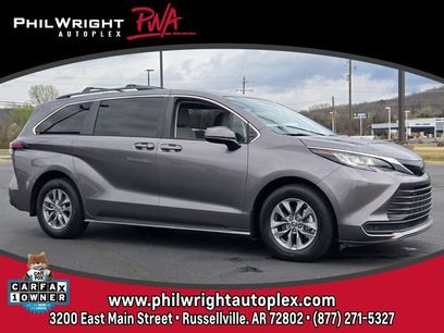 Used 2022 Toyota Sienna LE