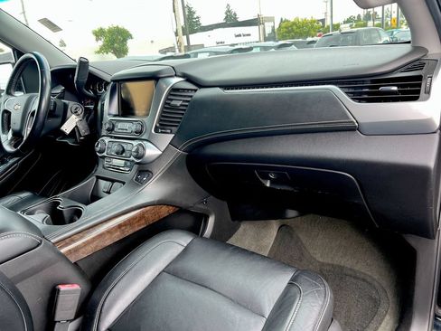 Used 2015 Chevrolet Tahoe LT AWD/4WD image 22