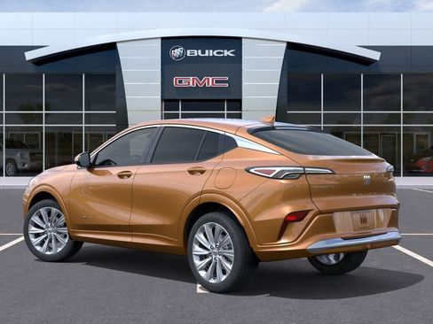 New 2026 Buick Envista Avenir image 3