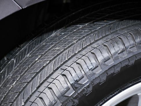 Used 2023 Land Rover Range Rover Sport SE Dynamic image 93