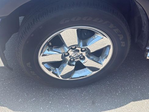 Used 2019 RAM 1500 Big Horn RWD image 6