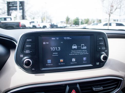 Used 2019 Hyundai Santa Fe SE image 23