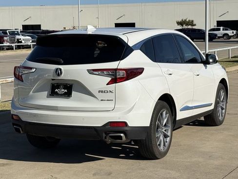 Used 2024 Acura RDX w/ Technology Package AWD/4WD image 4