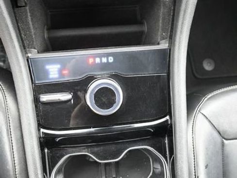 Used 2021 Jeep Grand Cherokee L Limited AWD/4WD image 32