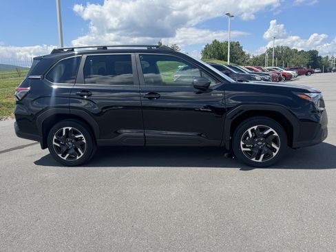 New 2026 Subaru Forester Touring AWD/4WD image 2
