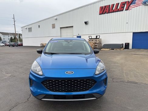 Used 2020 Ford Escape SE Sport image 39