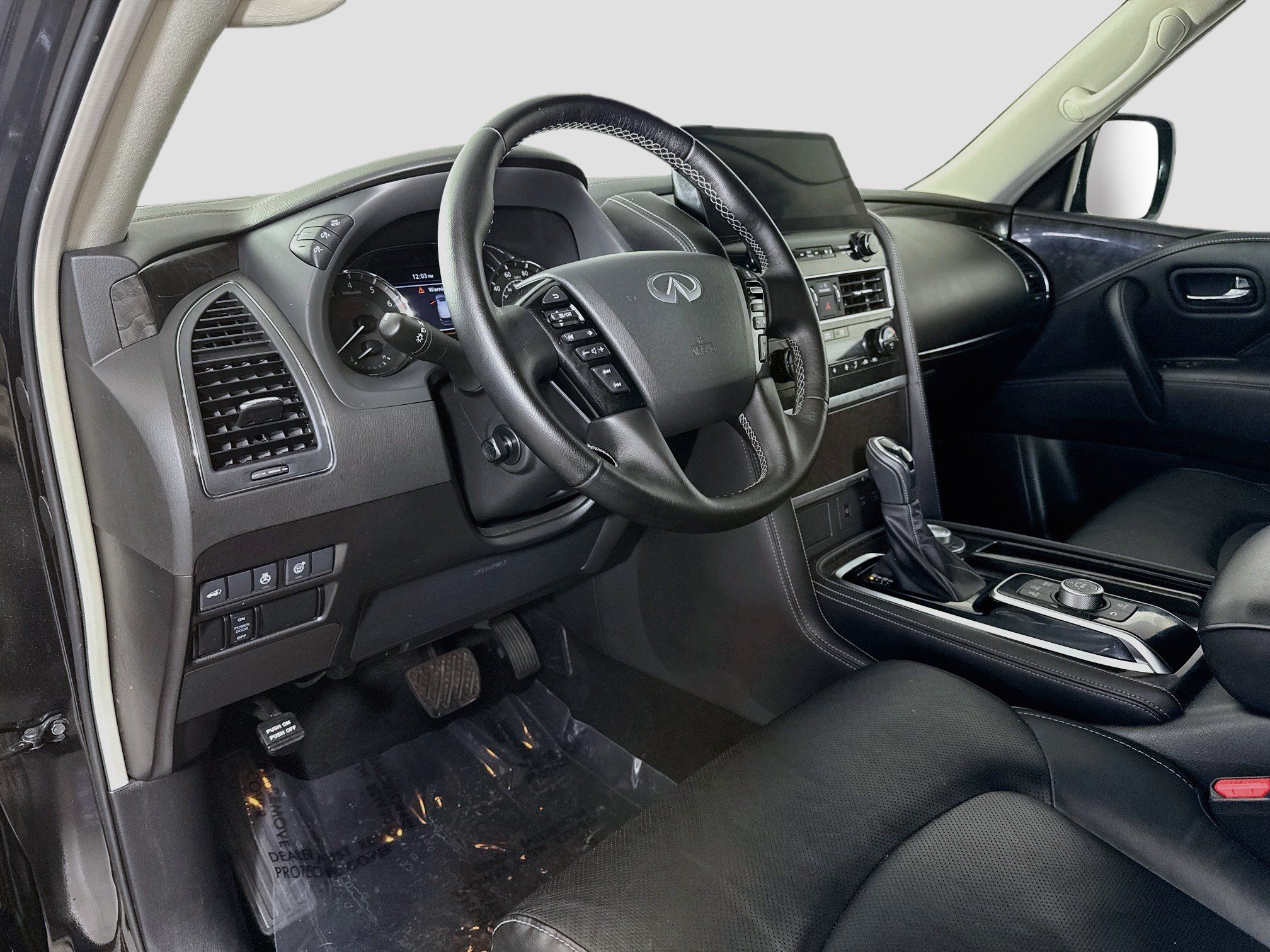 Used 2024 INFINITI QX80 Luxe w/ Cargo Package AWD/4WD image 23