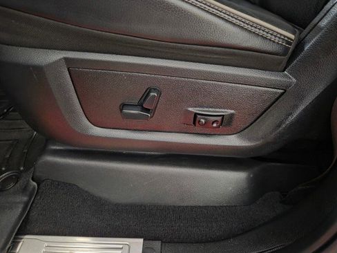 Used 2019 RAM 3500 Laramie image 71