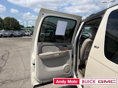Used 2012 GMC Yukon XL SLT w/ SLT-2 Equipment Package AWD/4WD image 20