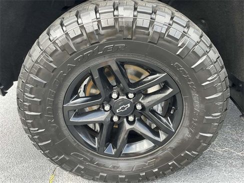 Used 2023 Chevrolet Silverado 1500 LT Trail Boss w/ Protection Package image 8