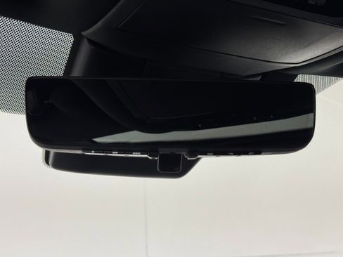 Used 2023 Lexus RX 500h F Sport image 36